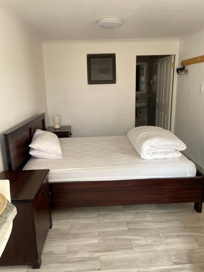 The Oasis Accommodation Людериц Экстерьер фото